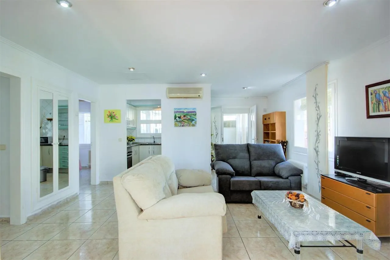 Villa Requesens 139 Empuriabrava - Immo Barneda