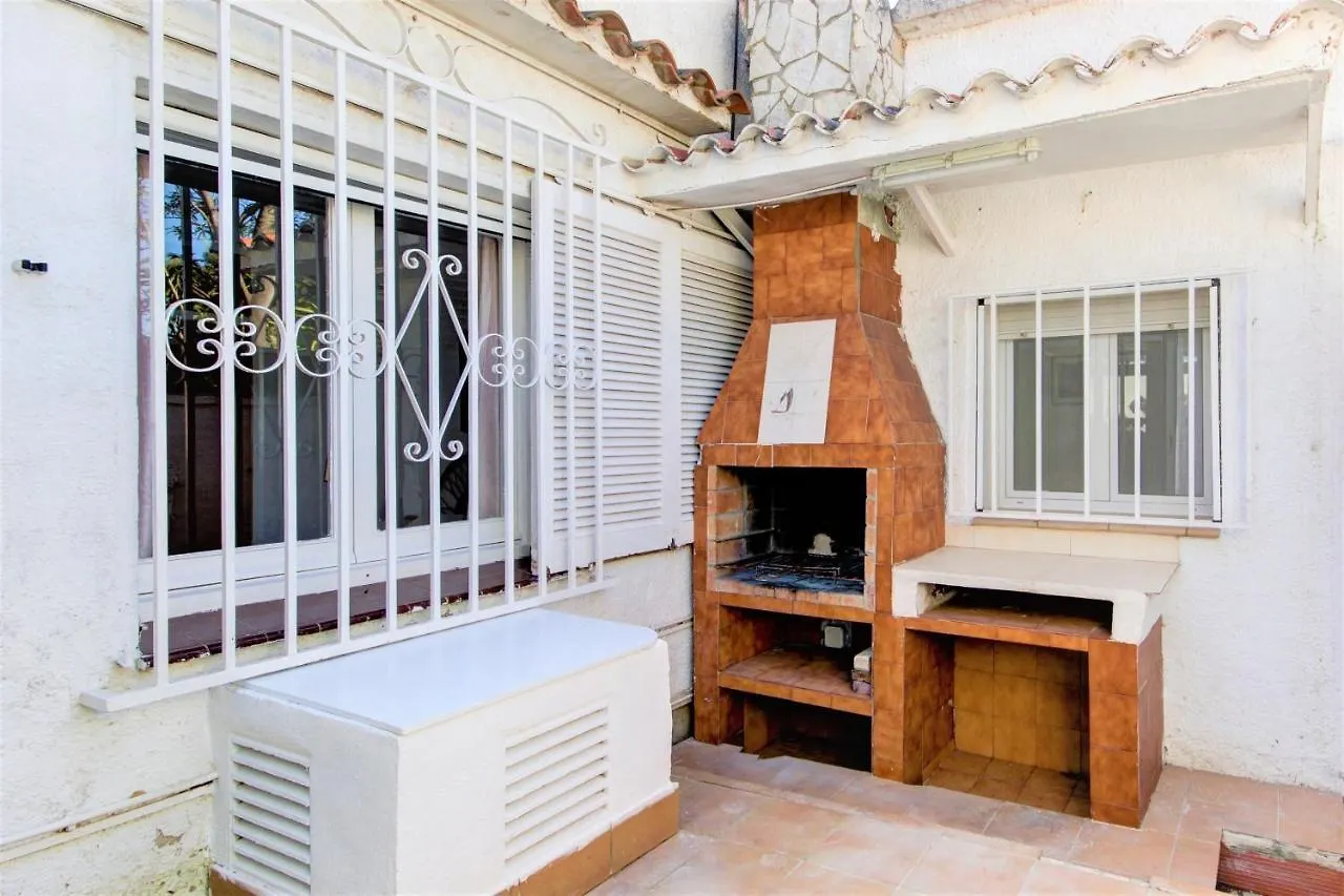 Villa Requesens 139 Empuriabrava - Immo Barneda