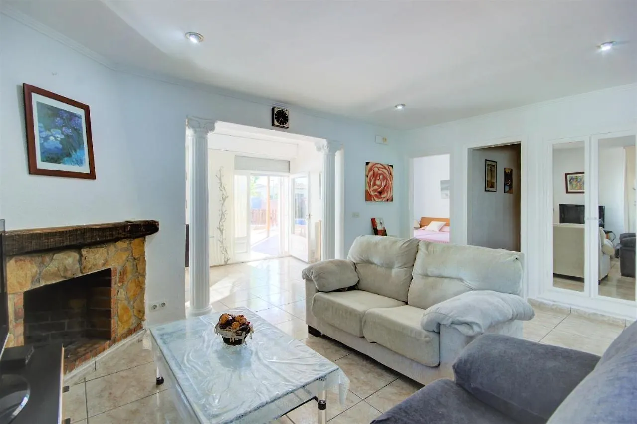 Villa Requesens 139 Empuriabrava - Immo Barneda Spain